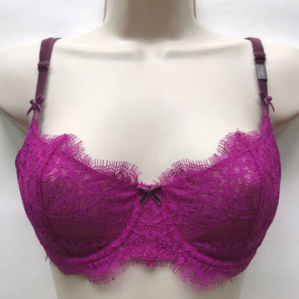 NWT VICTORIA'S SECRET Dream Angels Wicked Unlined Push-Up Lace Bra Magenta Pink
